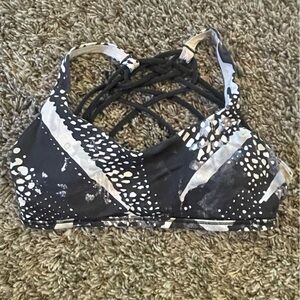 Lululemon Free To Be Bra *Wild static Mist